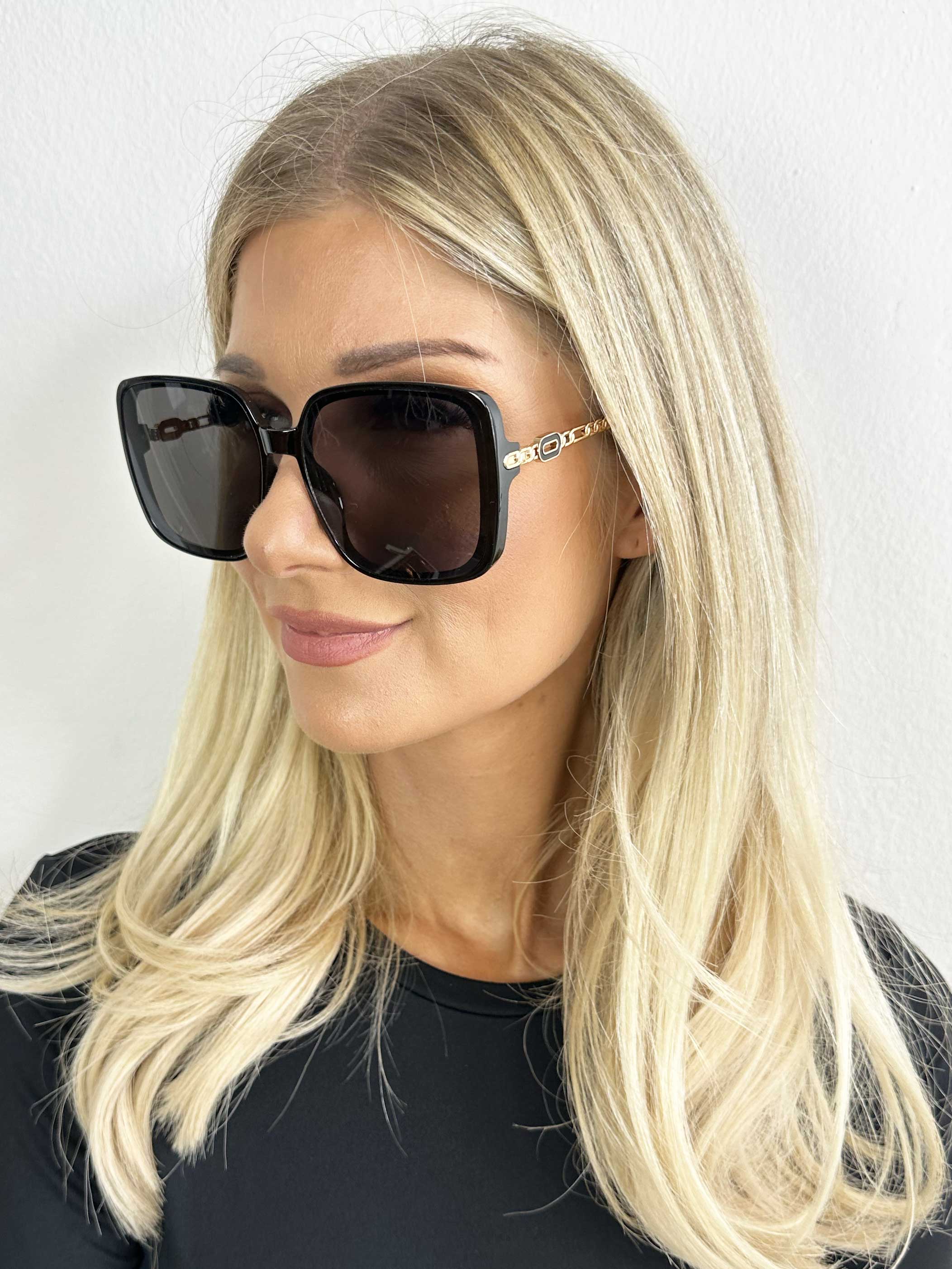 Debra - Fyrkantiga solglasögon med